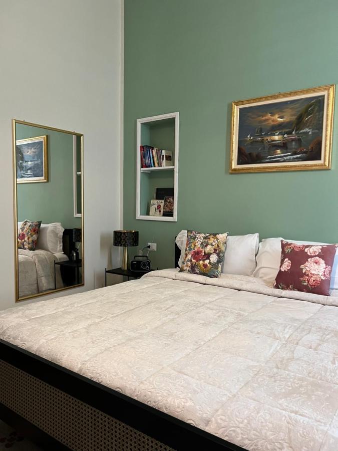 Borgo Marinaro Suite Salerno Ngoại thất bức ảnh